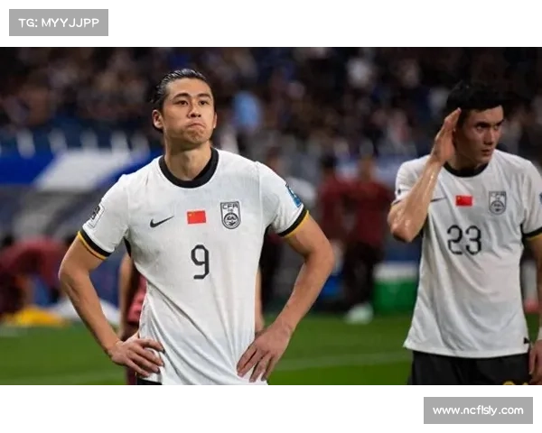 中国足球界爆发重大罢赛风波球员因薪资纠纷集体拒绝参赛引发广泛关注